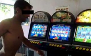 Inițiativă și sacrificiu de sine! Primarul Dobre își joacă avansul pe octombrie la păcănele, ca să acopere gaura din buget