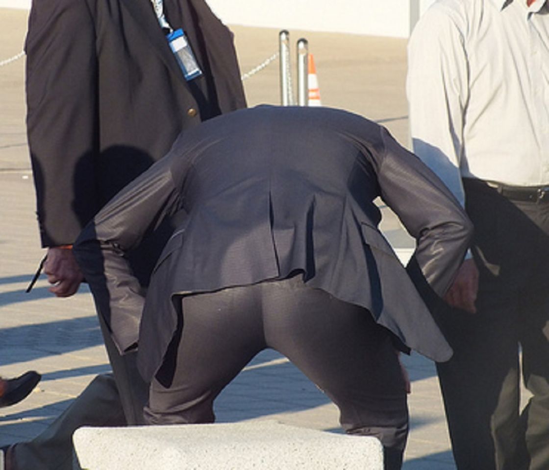 Răsturnare de situație. Florin Iordache, bisexual?! Ieri a dat muie, azi avem imagini când ia