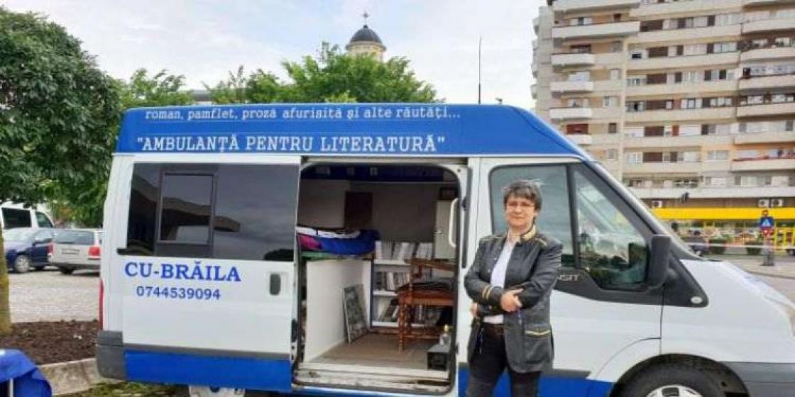 De fapt, scriitoarea din ambulanța literară a fost bătută fiindcă refuzase să cumpere copiii băștinașilor