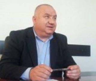 Exclusiv: După vizita oficială din China, primarul Ploieștiului va pleca la Disneyland, unde se va întâlni cu omologul său, Goofy