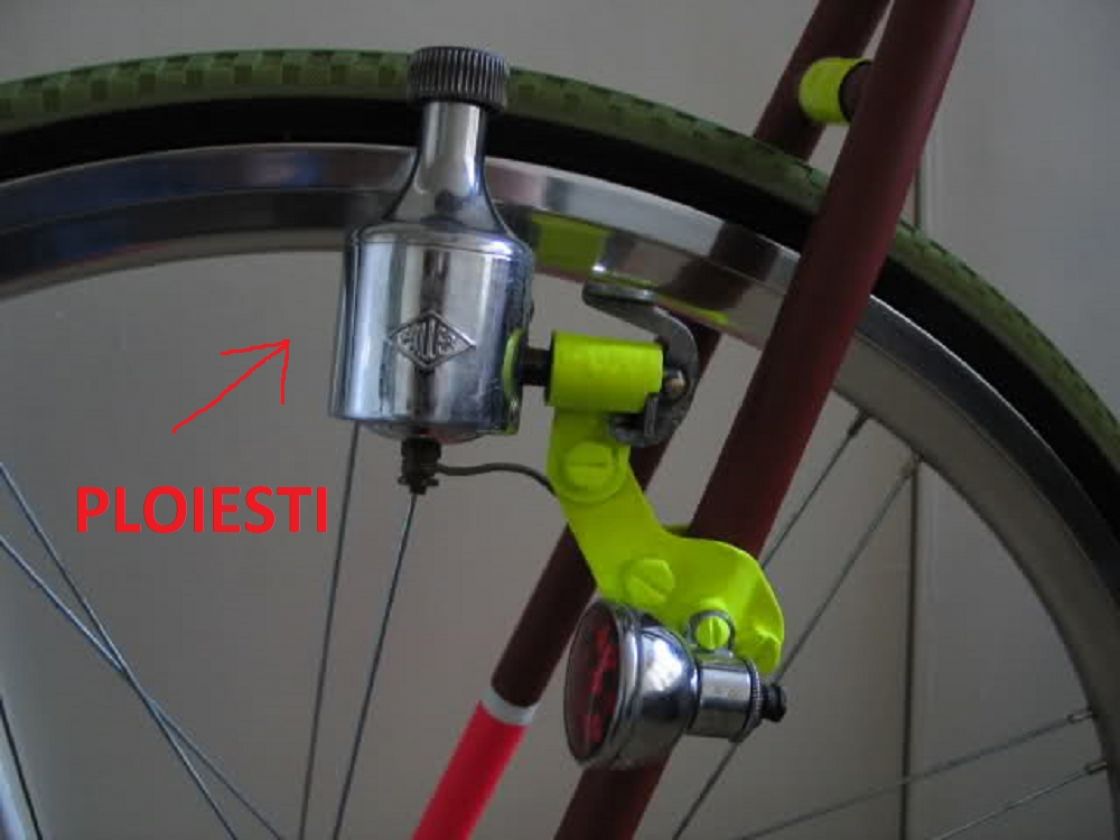 Ai luat țeapă, Electrica! Primarul Dobre pedalează la un dinam între 22 și 5 dimineața, ca să bage lumină în Ploiești