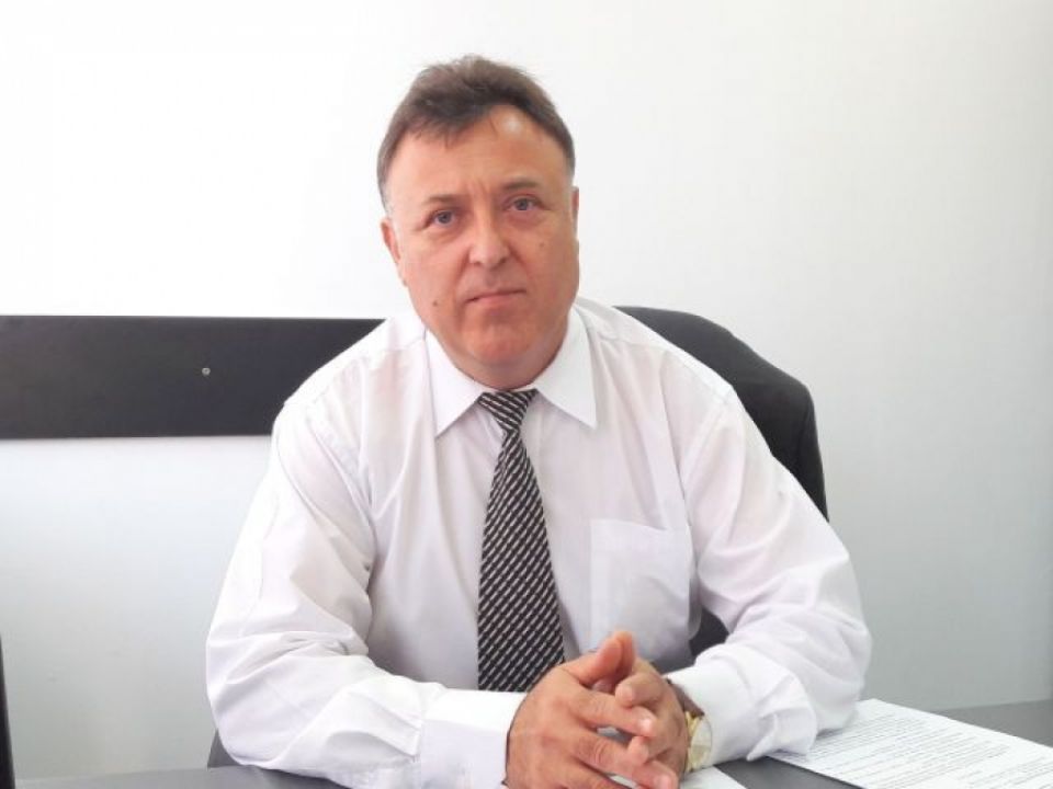 Secretul TERIBIL din spatele demisiei lui Laurențiu Dițu, secretarul Ploieștiului: I s-a turnat dulceață în șoșoni