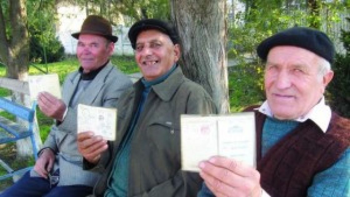 Prima zi de campanie electorală. Zece detalii care le-au scăpat analiștilor printre degete