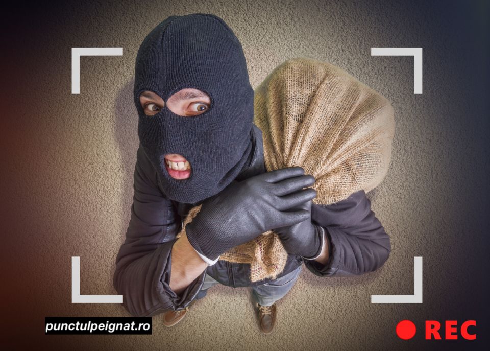 O să avem luminițe la Ploiești! Primarul a furat azi-noapte instalația din Târgoviște