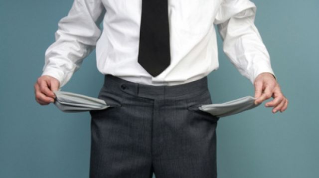 UPS! Statul paralel există și lucrează la stat: Finanțele au vrut să treacă contribuțiile la angajator și pe vremea Guvernului Cioloș!