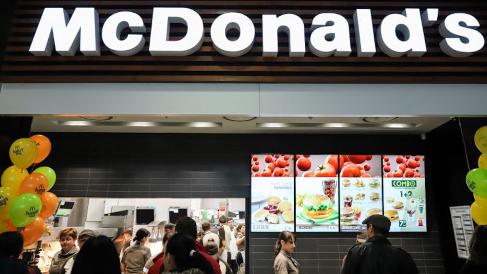 Cocalarii de la Mc Donalds Ploiești există. I-a cunoscut un prieten