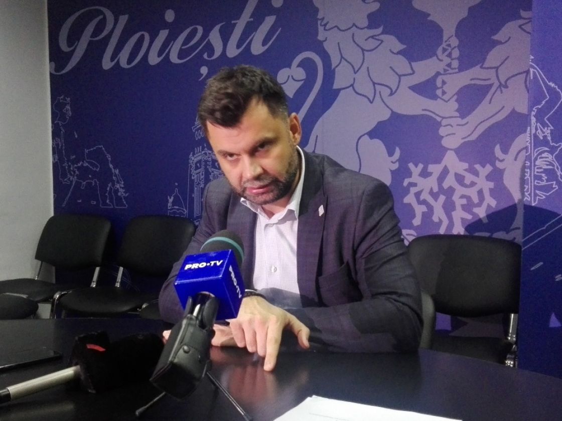 Primăria Ploiești în faliment. Atenție la apelurile din Uganda, e primarul Dobre care vă suge banii din cont!