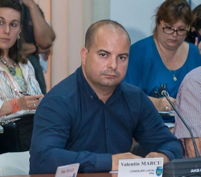 Grigore-ntr-o Ureche continuă cronica. Astăzi, opt chestii despre consilierul municipal Valentin Marcu